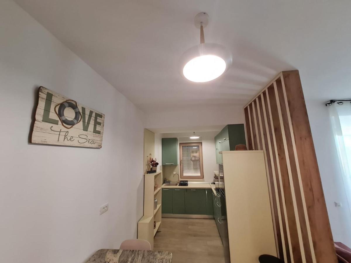 Matteo Apartment Marina Surf ,cu vedere la mare ,Mamaia Nord Năvodari Exterior foto